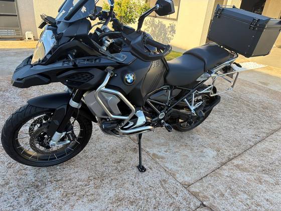 BMW R 1250 GS ADVENTURE PREMIUM TRIPLE BLACK BMW R 1250 GS ADVENTURE PREMIUM TRIPLE BLACK